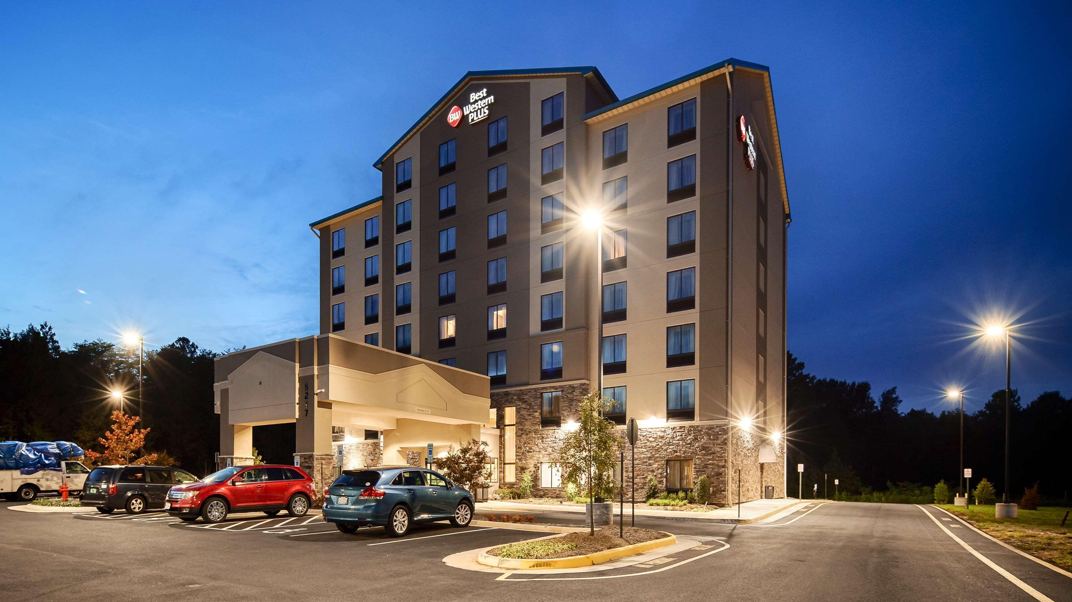 Best Western Plus North Haven Hotel Exterior foto